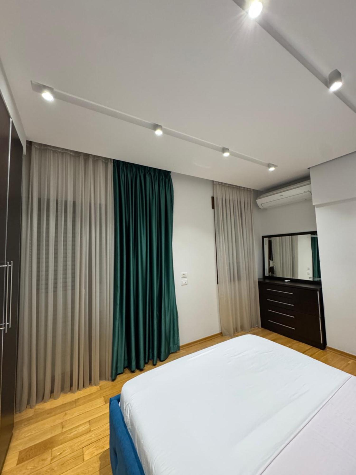 Sam'S Apartments 1 - Tirana Zewnętrze zdjęcie